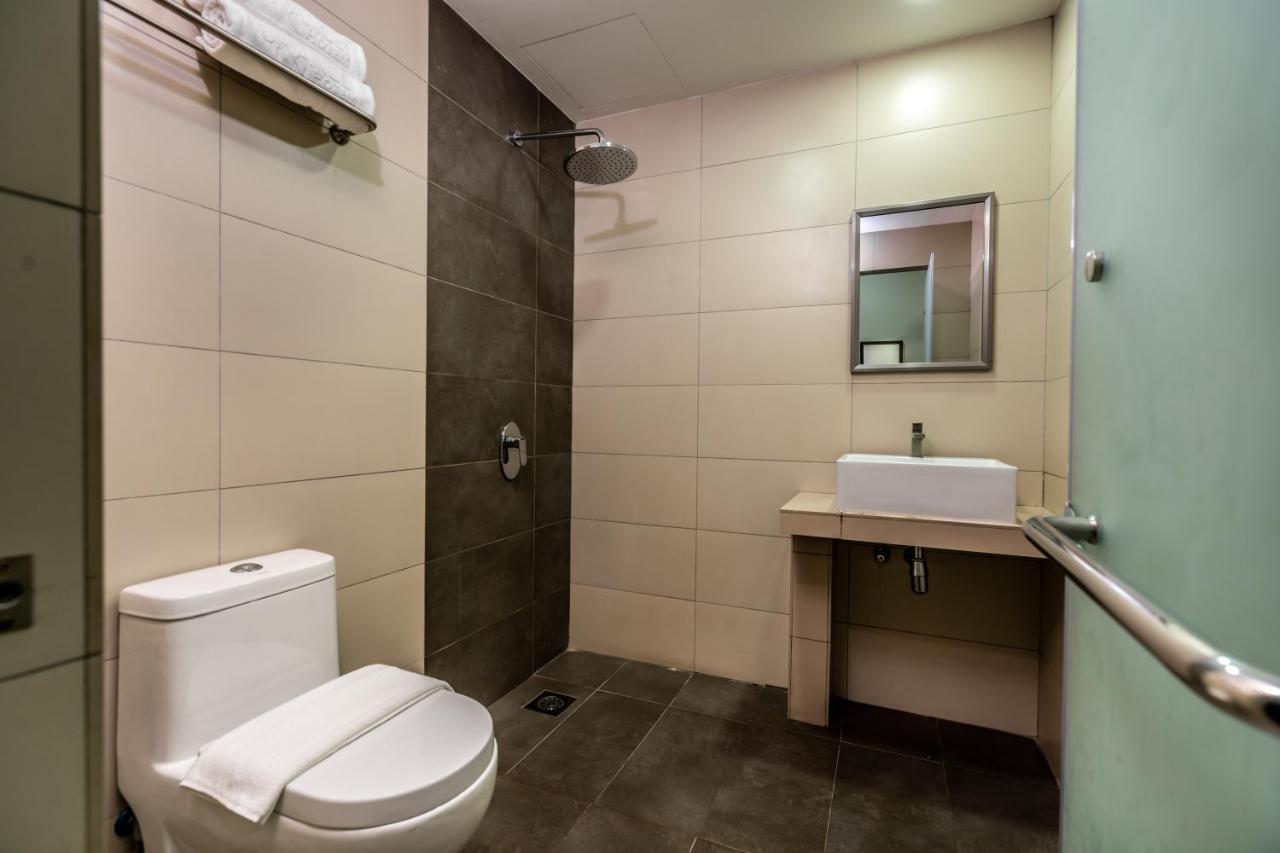 1 Orange Hotel Sungai Buloh Eksteriør bilde